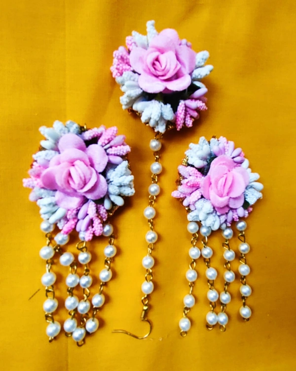 Elegant Flower Jewellery | Fashionable Mangtika with earrings | Flower Jewels | Bridal Jewellery | Flower Earrings and Mangtika Set | Haldi Jewelry | Wedding Religious Jewelry | Women Jewellery