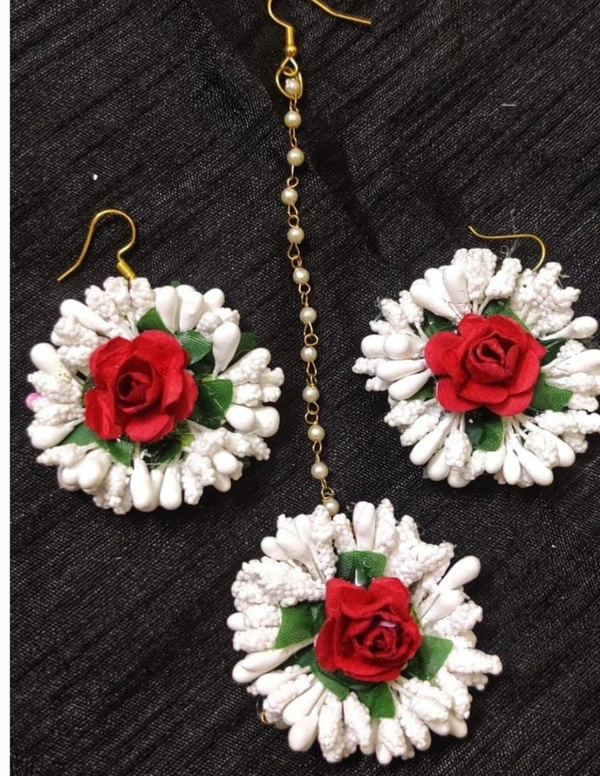 Elegant Flower Jewellery | Fashionable Mangtika with earrings | Flower Jewels | Bridal Jewellery | Flower Earrings and Mangtika Set | Haldi Jewelry | Wedding Religious Jewelry | Women Jewellery