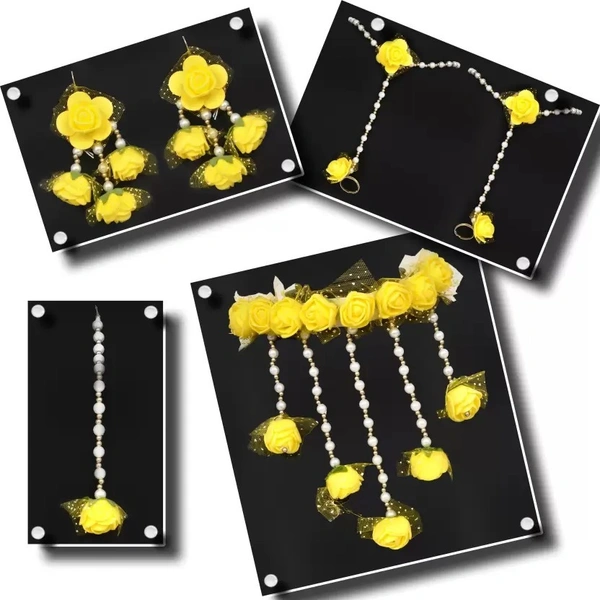 Elegant Flower Jewellery | Fashionable Mangtika with earrings | Flower Jewels | Bridal Jewellery | Flower Earrings and Mangtika Set | Women Floral Jewellery for Haldi and religious festivals | Flower jewelery for haldi marriage ceremony