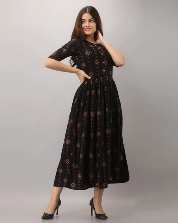 Myra Attractive Kurtis - S