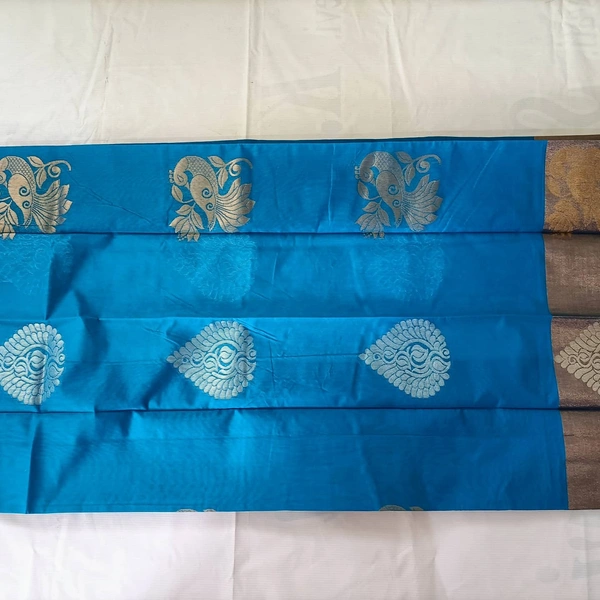 Peacock Buta Kuppadam Saree - Blue and Pink, 6 yards