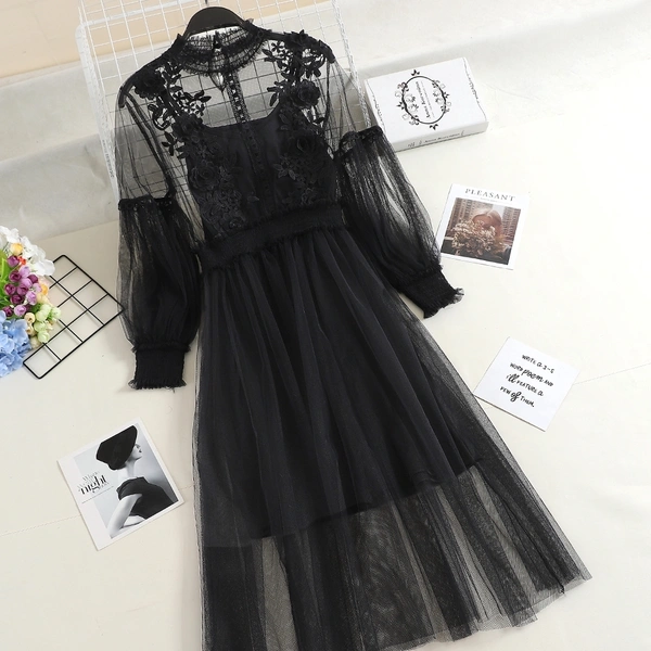 Designer net dress - net, S (Bust Size: 34 in, Length Size: 48 in) 