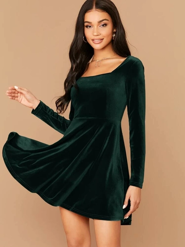 Square Neck Flared Velvet Dress - Velvet, M (Bust Size: 36 in, Length Size: 38 in) 