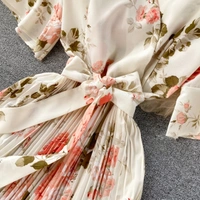 Chiffon Short Flare Sleeve Pleated Dress - L (Bust Size: 40 in, Length Size: 45 in) , crepe