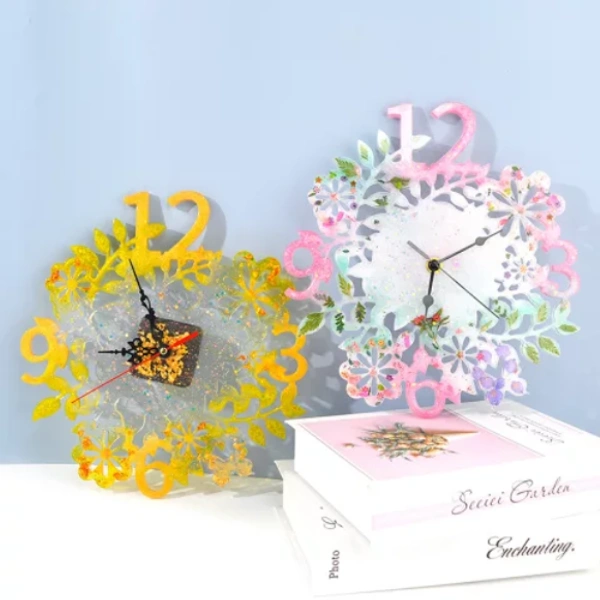 Craft Affaire Clock - Floral Design - 27 x 28 cm