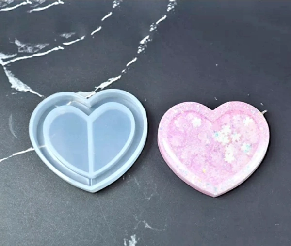 Craft Affaire Heart Shaker - 4.5 x 5 cm
