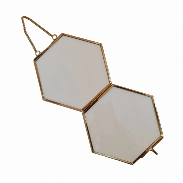 Hanging Vintage Frame - Hexagon - 5 x 7 Inch