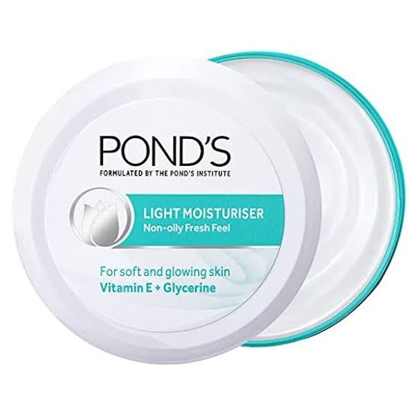 POND'S LIGHT MOISTURISER - 100 Ml