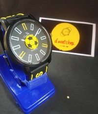 V6  COLLECTION 40.5 - BLACK | YELLOW
