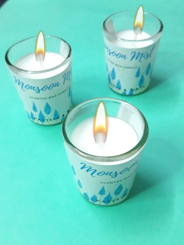  Glass Scented Wax Candle - Vanilla