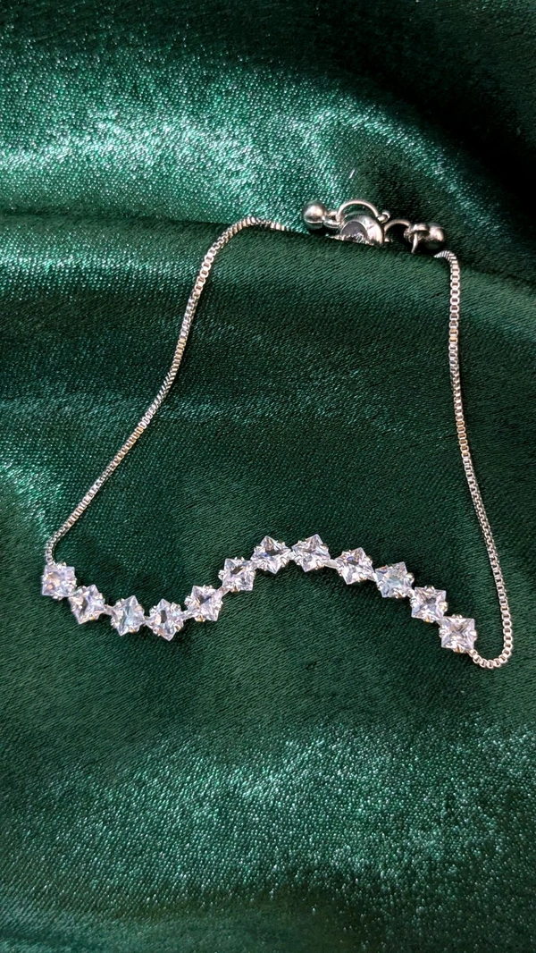 Aadhya Diamond Bracelet 