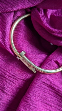 Nail Bracelet Golden