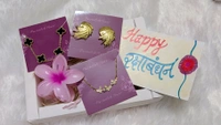 Micro Rakshabandhan Gift Hamper For Sister