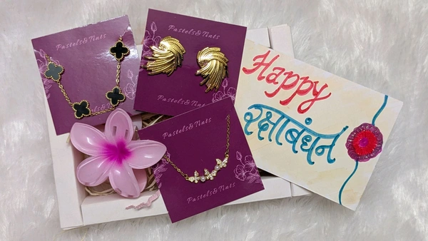 Micro Rakshabandhan Gift Hamper For Sister