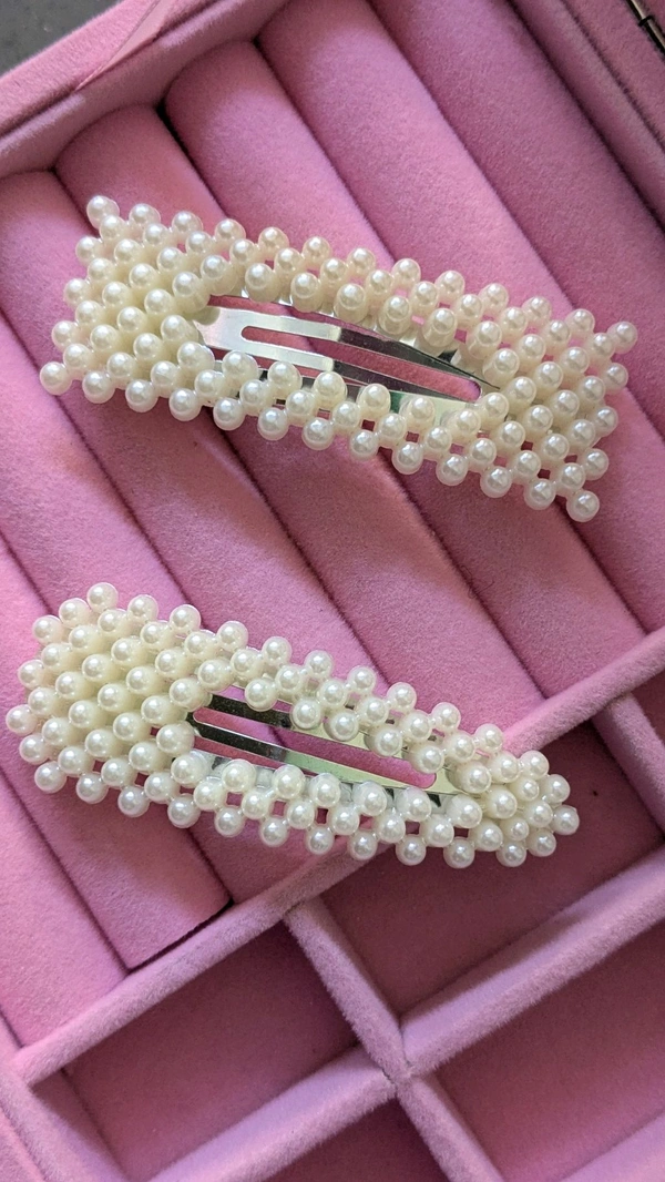 Pearl Korean Hairclip 