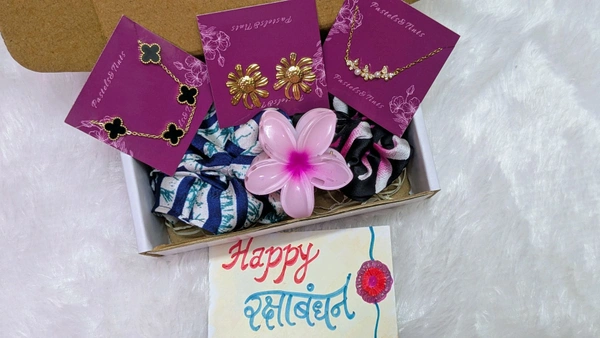 Max Rakshabandhan Gift Hamper For Sister - Scooter