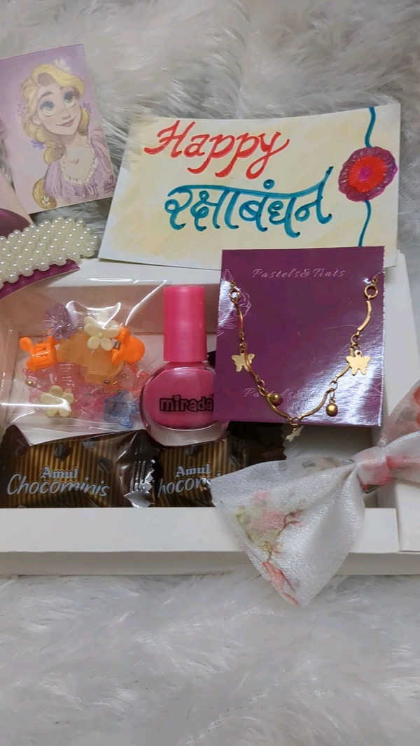 Kids Gift Hamper For Girls