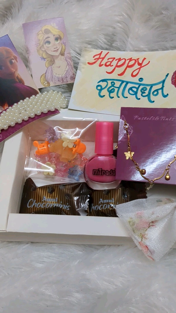 Kids Gift Hamper For Girls