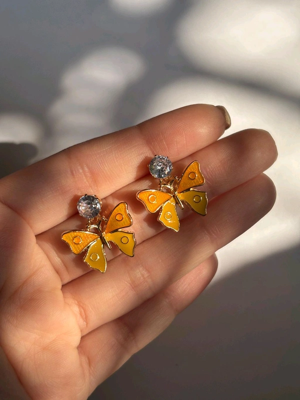 Yellow Butterfly Drop