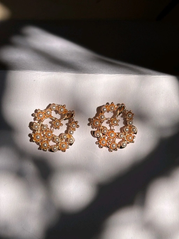 Pearl Floral Studs 