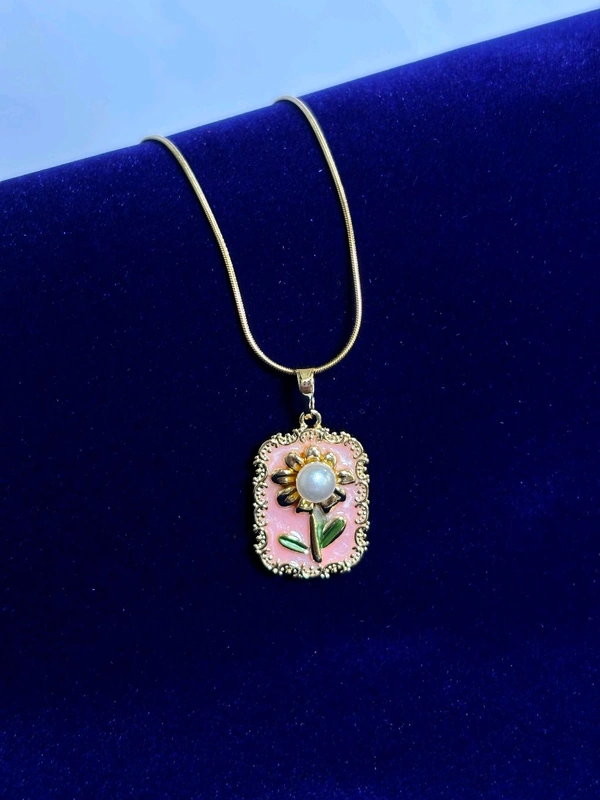 Floral 3D Pendant Necklace 