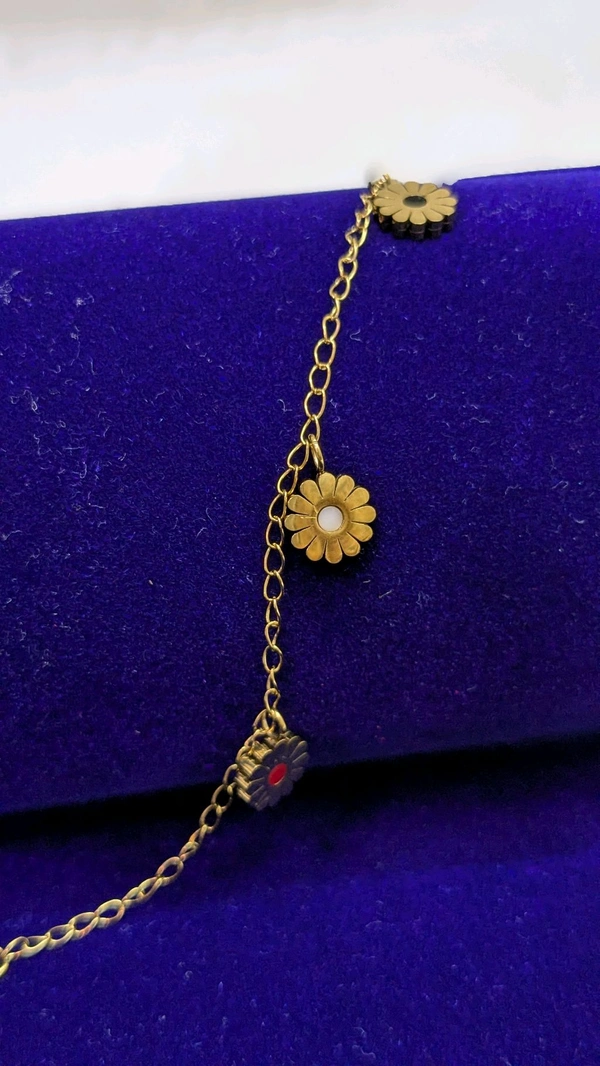 Floral Charm Bracelet 