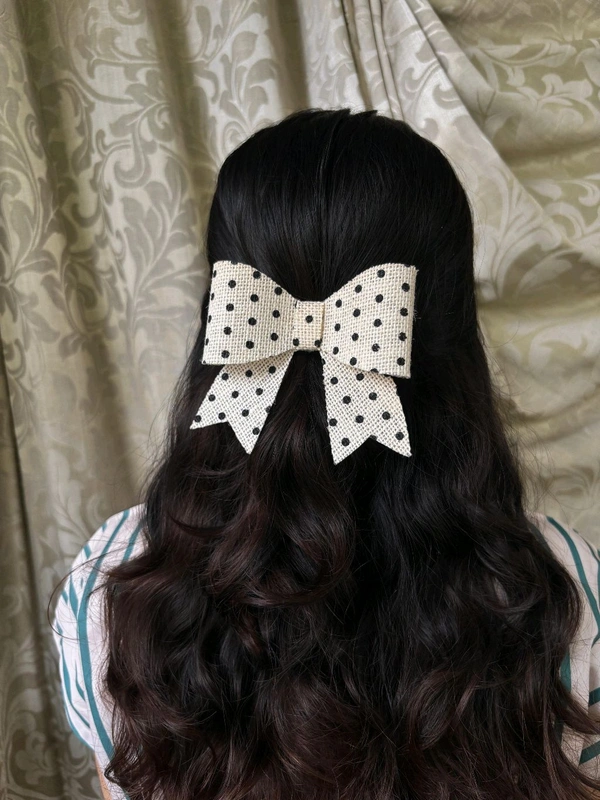 Polka Dot Hairbow