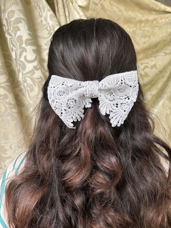 Gina Hairbow