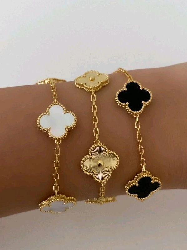 Golden Clover Bracelet 