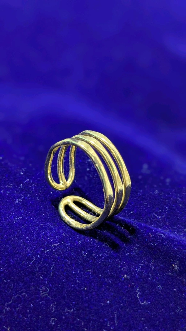Reshma Adjustable Ring