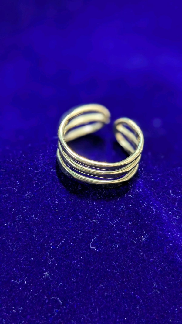 Reshma Adjustable Ring