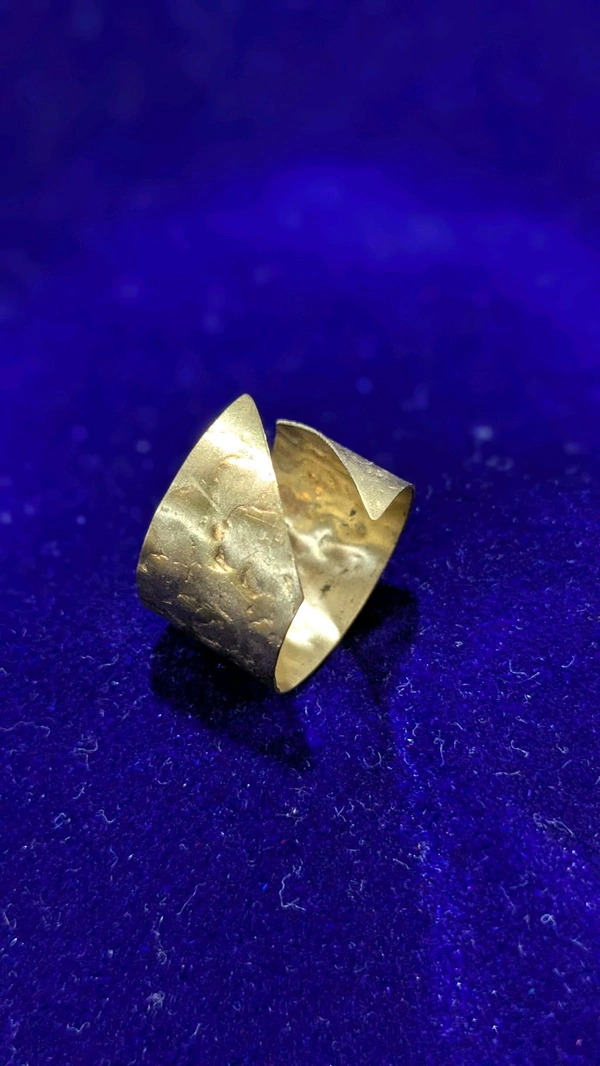 Ashu Brass Ring