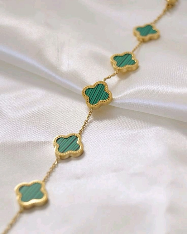 Green Clover Bracelet 