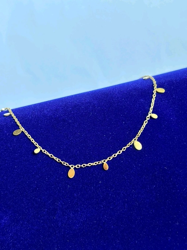 Riya Leaf Drop Necklace 