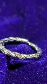 Avanii Studded Ring