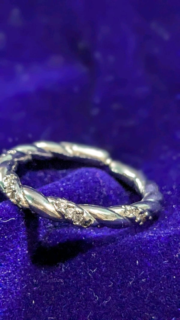 Avanii Studded Ring