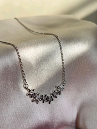 Silver Floral Necklace 