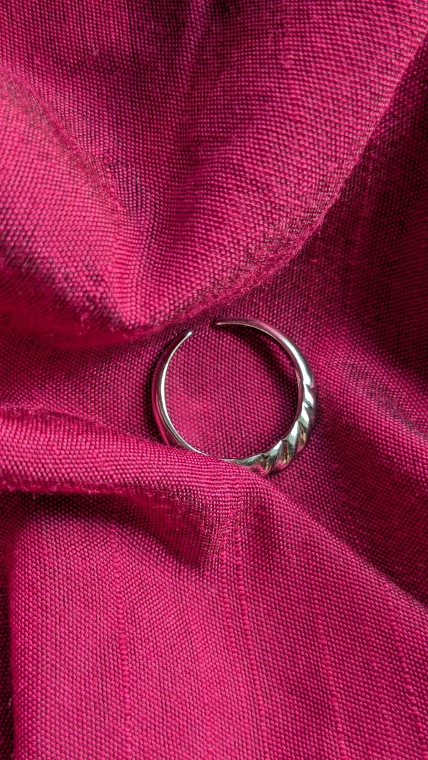 Croissant Ring