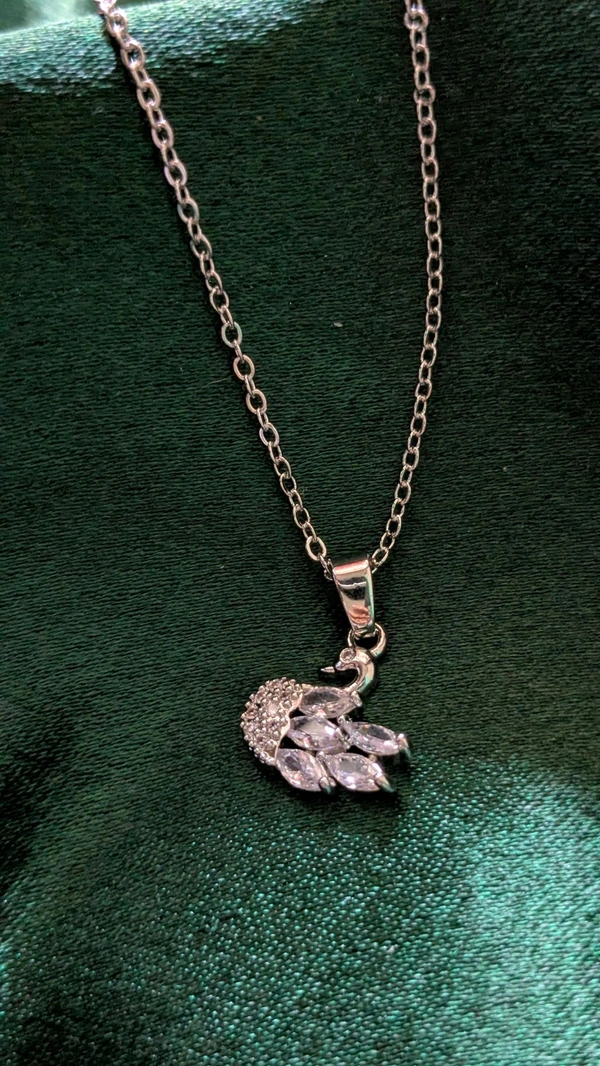 Silver Swan Pendant Necklace 