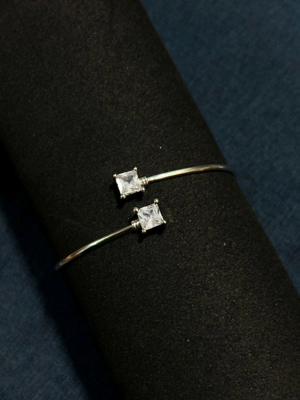 Saburi Adjustable Kada 