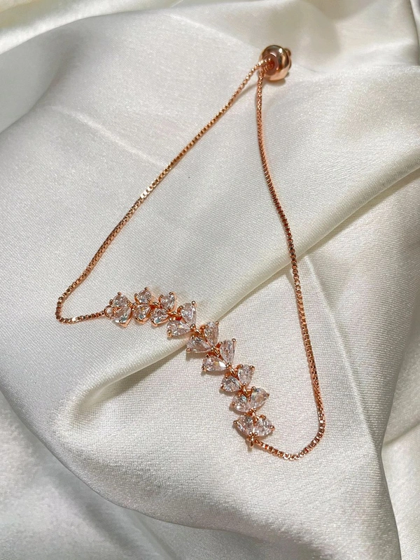 Jiya Adjustable Bracelet 