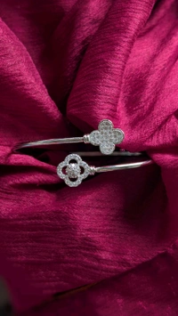 Jiya Adjustable Kada