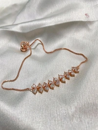 Jiya Adjustable Bracelet 