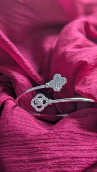 Jiya Adjustable Kada