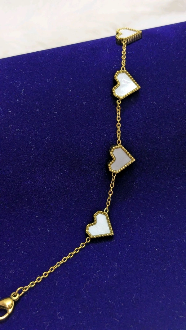 Heart It Bracelet