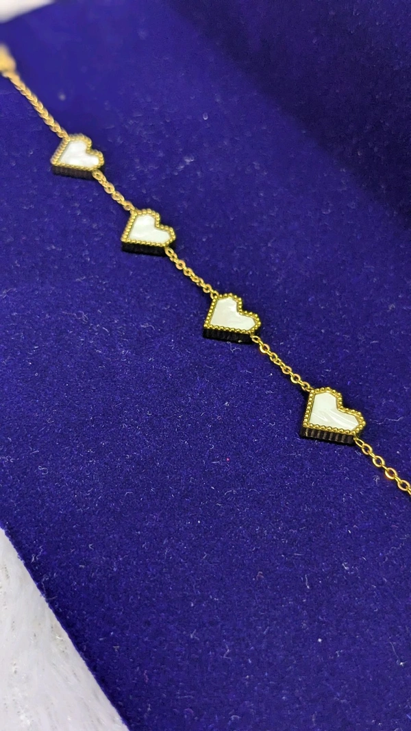 Heart It Bracelet