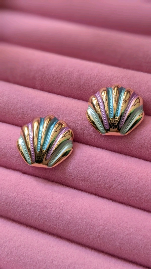 Shell Earrings 