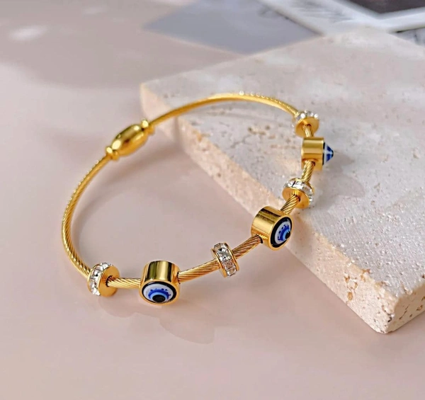 Evil Eye Metal Clasp Bracelet