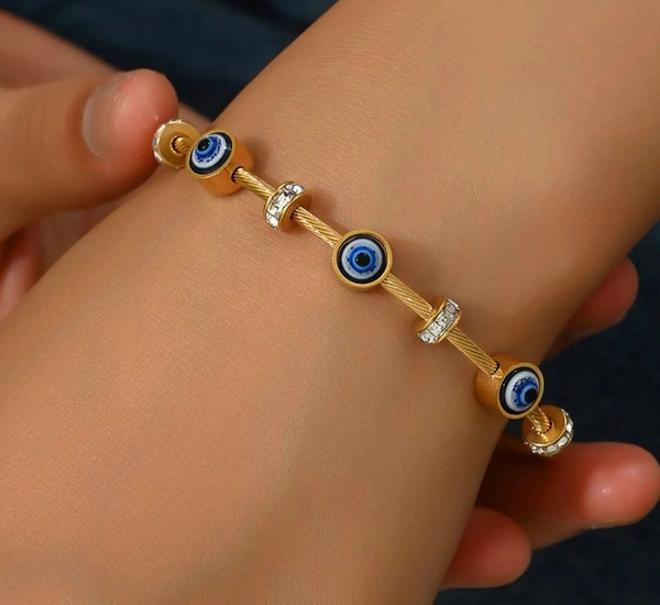 Evil Eye Metal Clasp Bracelet