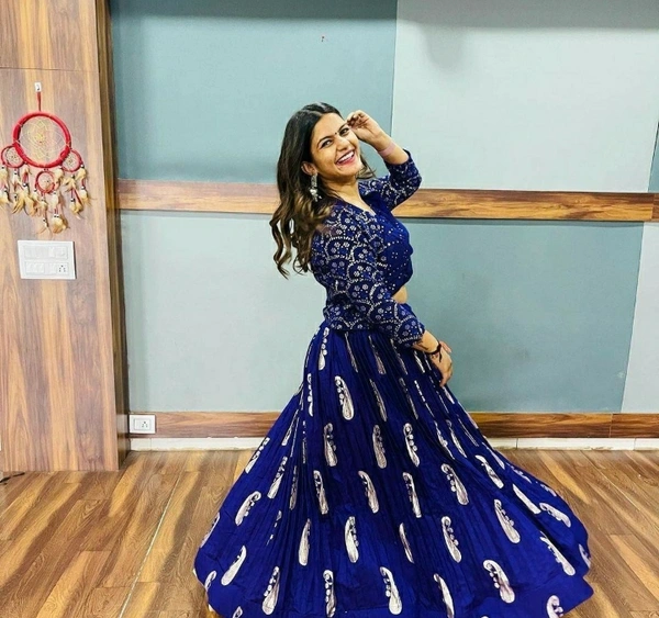 14 Kg Pure Rayon Lehenga